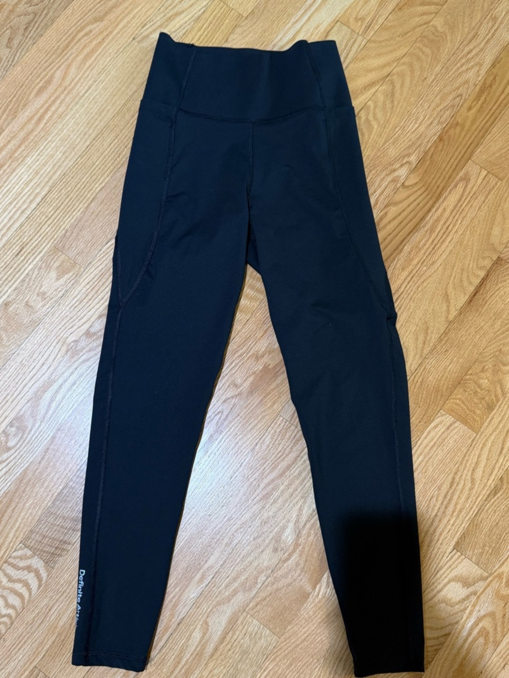 Definite Articles Trimline 7/8 legging Black High-Waist